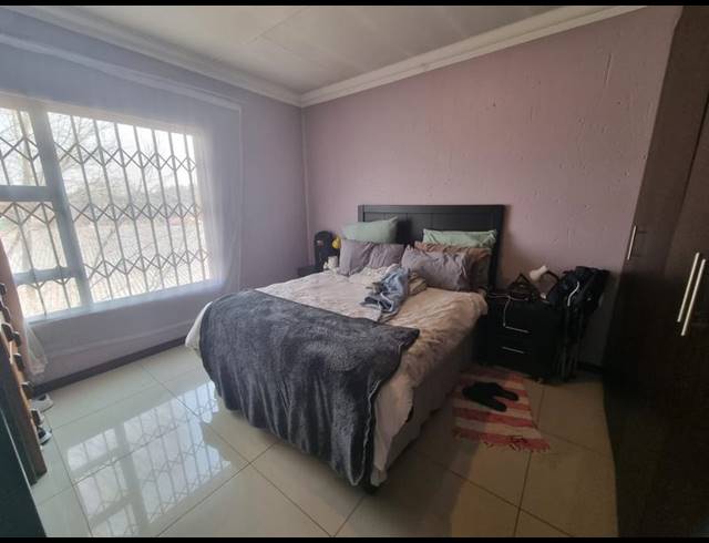 2 BEDROOM TOWNHOUSE FOR SALE IN BRACKENDOWNS